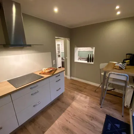 דירה Bed N Riesling *