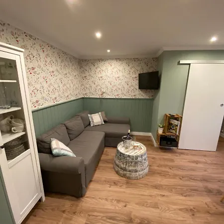 Bed N Riesling דירה *