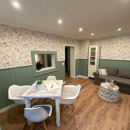 דירה Bed N Riesling *